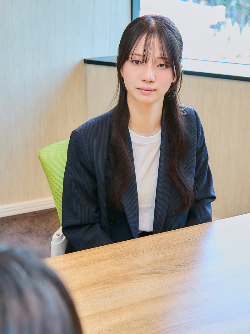 T.S.のインタビュー写真